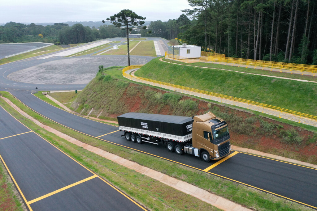Volvo Trucks amplió su centro de pruebas