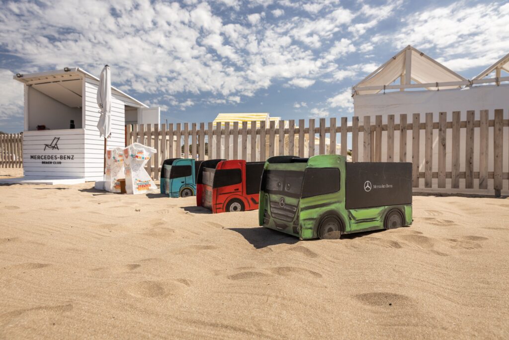 Mercedes-Benz-Camiones-y-Buses-invita-a-su-exclusica-casa-de-playa 