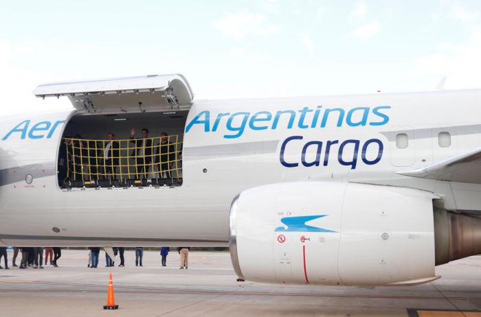 Aerolíneas-Cargo-sumó-su-primer-carguero-puro